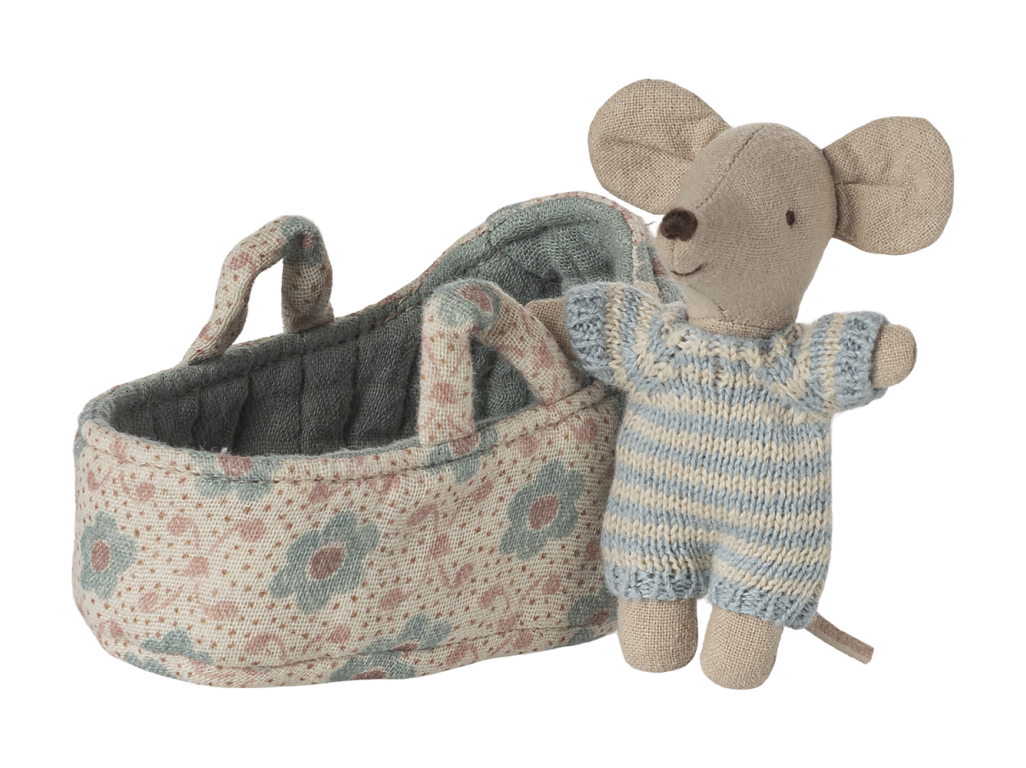 Maileg myška bábatko v košíku - modrá