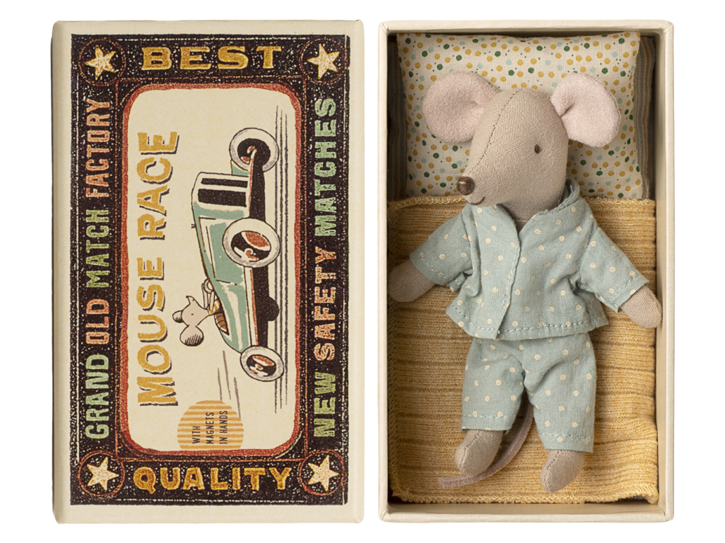 Maileg malý braček v pyžame v zápaľkovej škatuľke