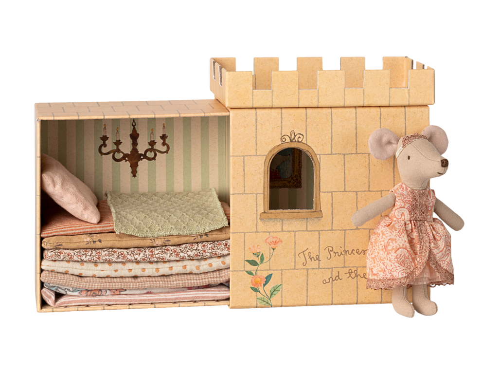 Maileg princezná na hrášku s hradom - 2025